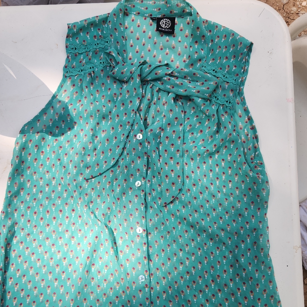 Bobeau Blue Sleeveless Tie Front Blouse